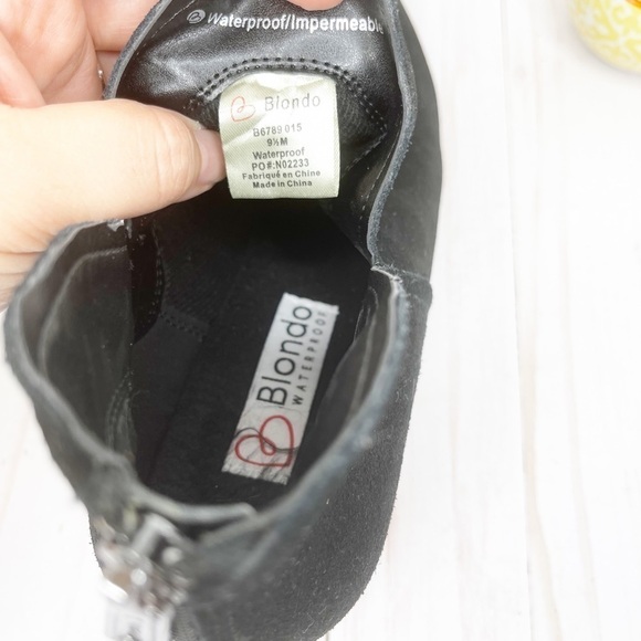 Blondo Esmee Black Suede Comfy Ankle Booties Stacked Heel 9.5 - Picture 5 of 5